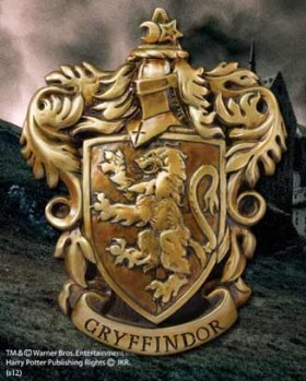 Escudo de pared the noble collection harry potter casa gryffindor resina 20 x 28 cm